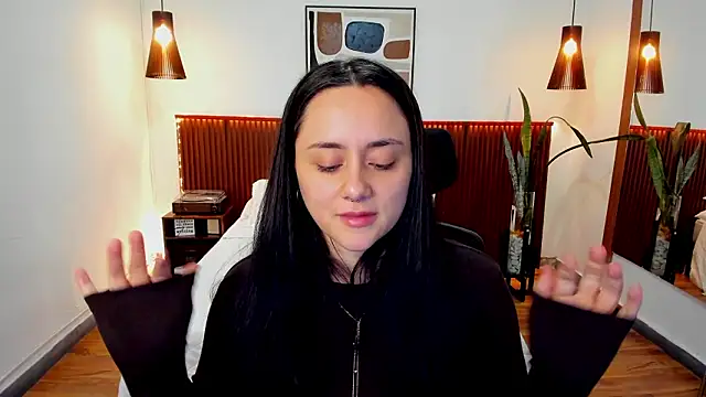 KatherineBond's Live XXX Chat