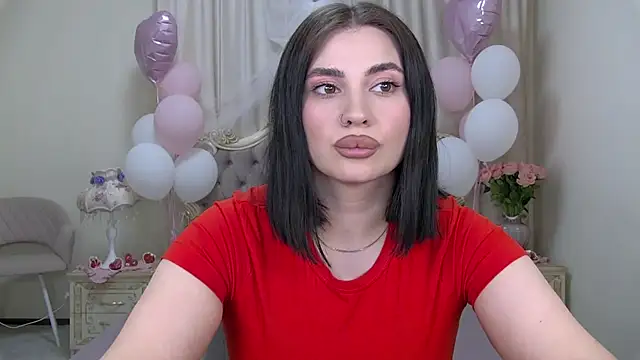 Chatroom XXX en direct de AdrianaTorres