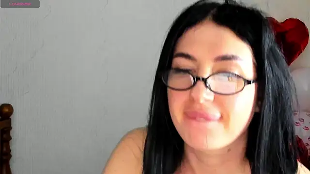 milanasky5n Live XXX chat