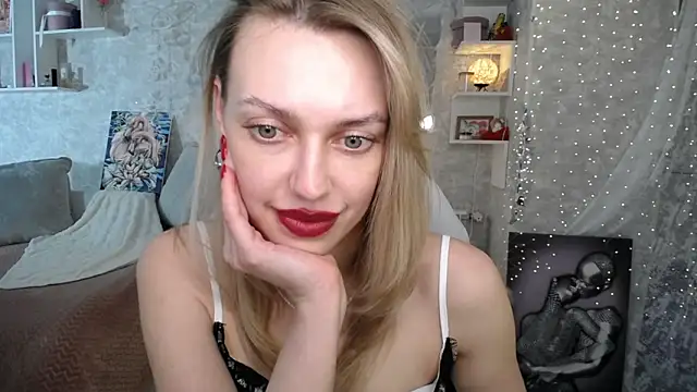 Czat XXX na żywo – NickyAdamidi