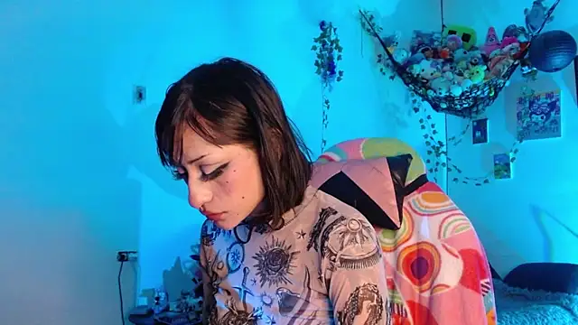 Layla_quinn লাইভ XXX চ্যাট