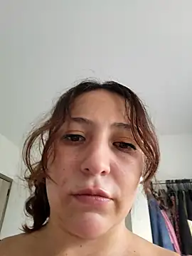 VickyHoult: απευθείας συνομιλία ΧΧΧ