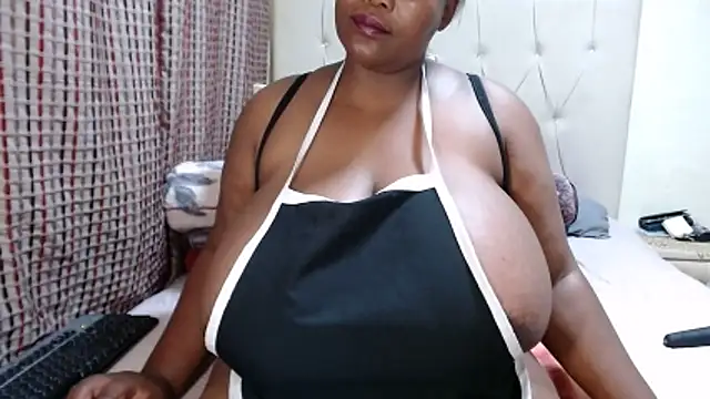 Chat +18 de CHOCOLATEDARKBUSTYX ao vivo