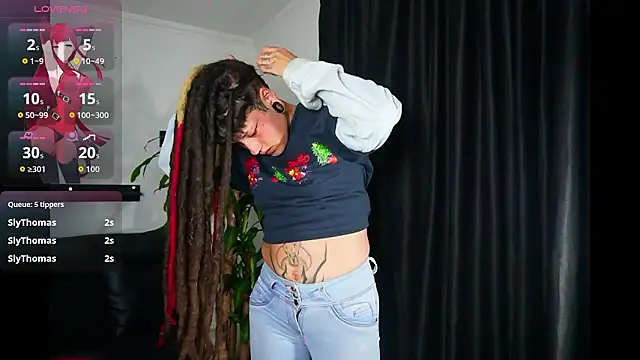 _sharlotte777 élő XXX-chatje