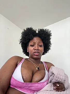 Chat XXX en directo de mochamimi