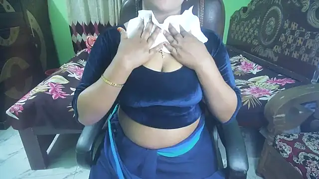 Chat +18 de BengaliQueenStar ao vivo