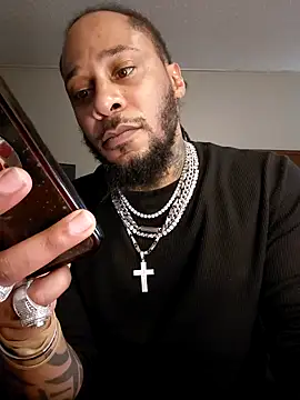 TooGoodConway23 élő XXX-chatje