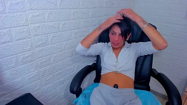 ImCrazzy Live XXX-Chat