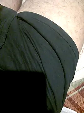 bullut06 Adlı Modelin Canlı XXX Sohbeti