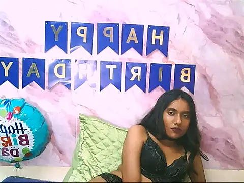 IndianSkies – Live XXX-chat