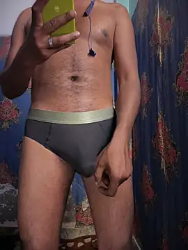 Fredship7890のライブXXXチャット