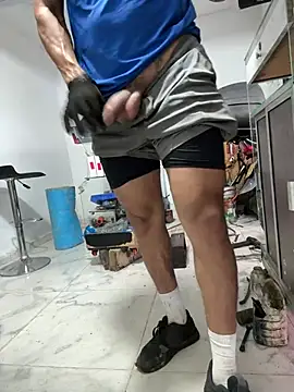 Paul22cm-のライブXXXチャット