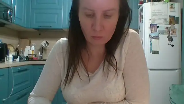 แชท XXX สดของ ALICAINWONDERLAND