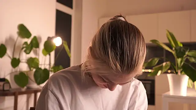 EleniRoeber – Kamerová šou