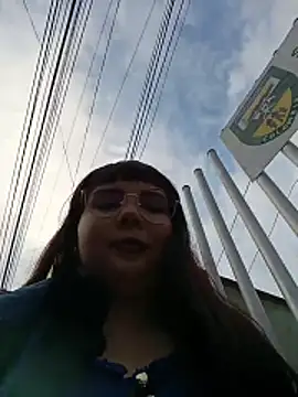 แชท XXX สดของ Yulska