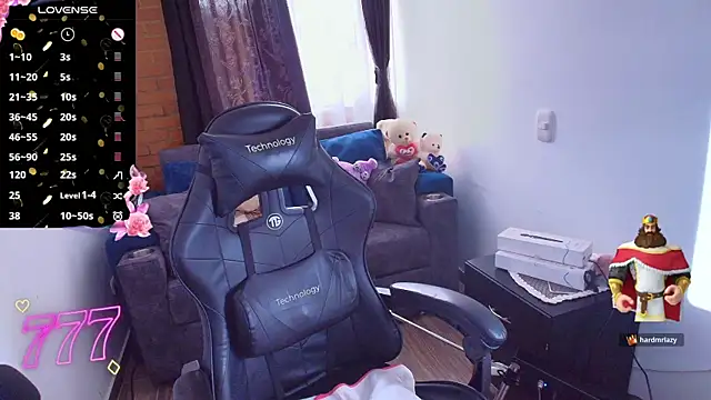 kendall_sexy27: онлайн-секс-чат