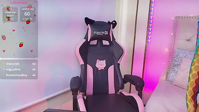 Naom_star87 Chat XXX in diretta