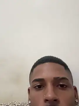 โชว์เว็บแคมของ pretin19cm1