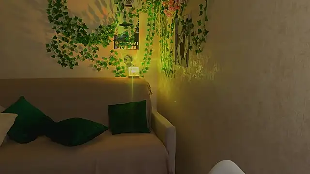 rinamandarina: онлайн-секс-чат