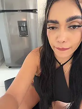 emma_andrew1: απευθείας συνομιλία ΧΧΧ