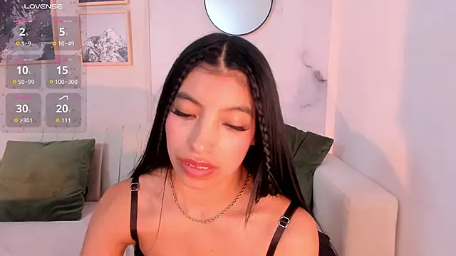 Chat +18 de Tiffany_Low ao vivo