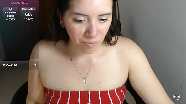 spicey_latinaのライ ブXXXチャット