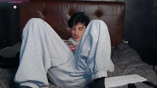 DanielCrush1 现场XXX聊天