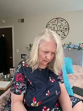 Kaitlyn_Winters – Naživo XXX chat