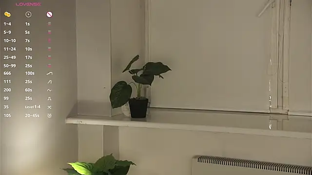 Chat +18 de HannaHayles ao vivo