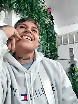 Yessi_rousse Obrolan Langsung XXX