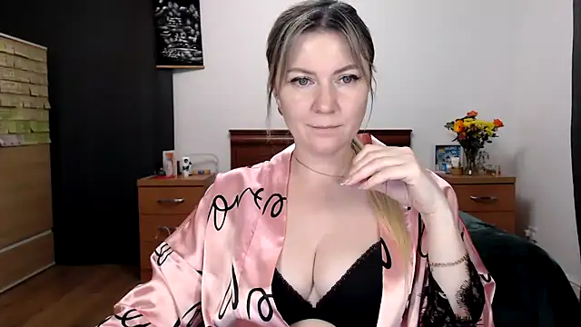 ParadiseAlina: онлайн-секс-чат