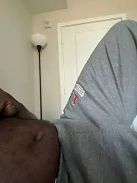 makeherfeelg – Kamerová šou