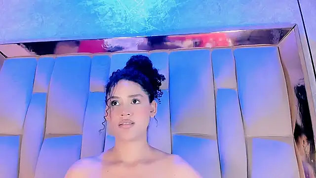 Lilithadams1 现场XXX聊天