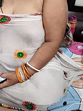 Kajal-585 现场XXX聊天