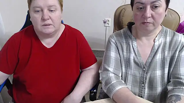 Chatroom XXX en direct de Bertie_Adeline