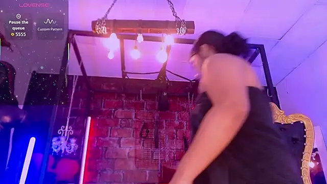 XXX chat uživo modela MariyaNovakie