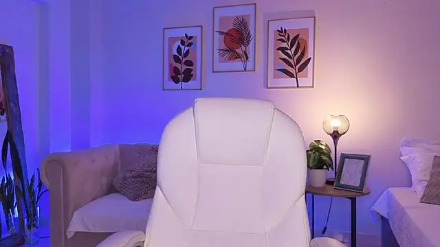 DahianaWalcott Adlı Modelin Canlı XXX Sohbeti