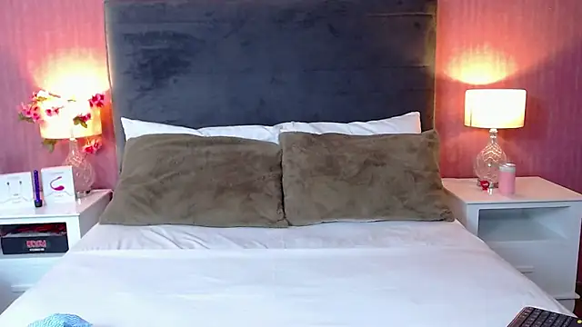 Chat +18 de ArianaRosee_ ao vivo