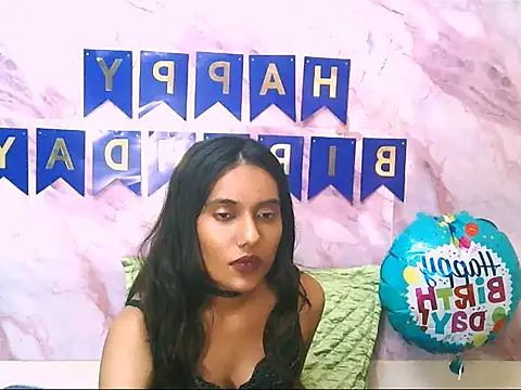 Chat XXX en directo de IndianSkies