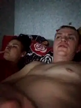 MaggyAndKylex – Naživo XXX chat