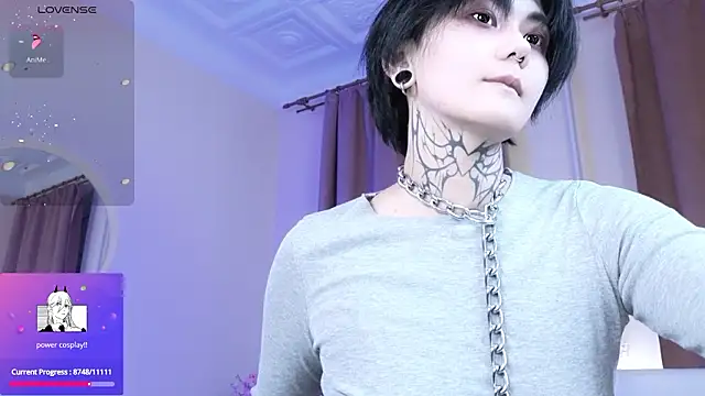 Show de Ravens_Nest na webcam