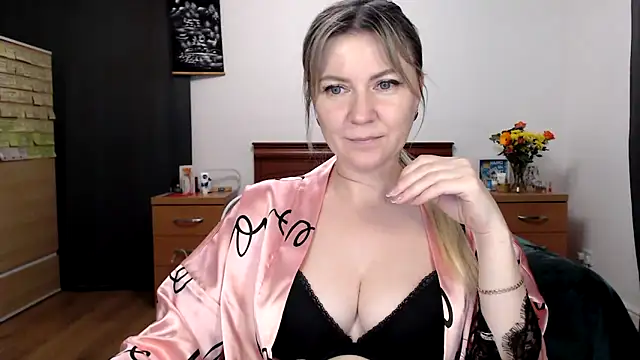 ParadiseAlina – Live XXX-chat