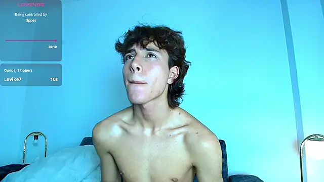 XXX chat uživo modela Blake_Parker