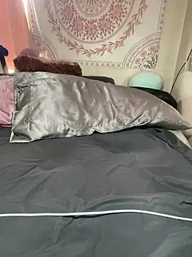 Pokazy przed kamerką – BrattyChanel