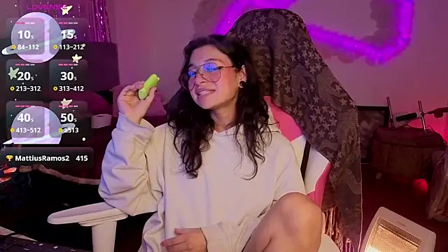 larah_uwu 라이브 XXX 채팅