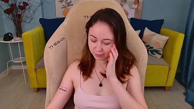 LucyHariss Chat XXX in diretta