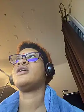 XXX chat uživo modela nickytheehawtie