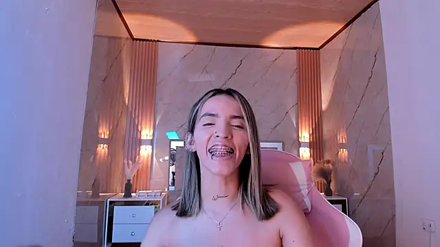 Živý XXX chat your_whore_Salome