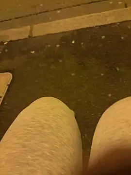 nanaisbackk: απευθείας συνομιλία ΧΧΧ