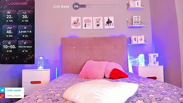 EmilyCoast-1's Live XXX Chat